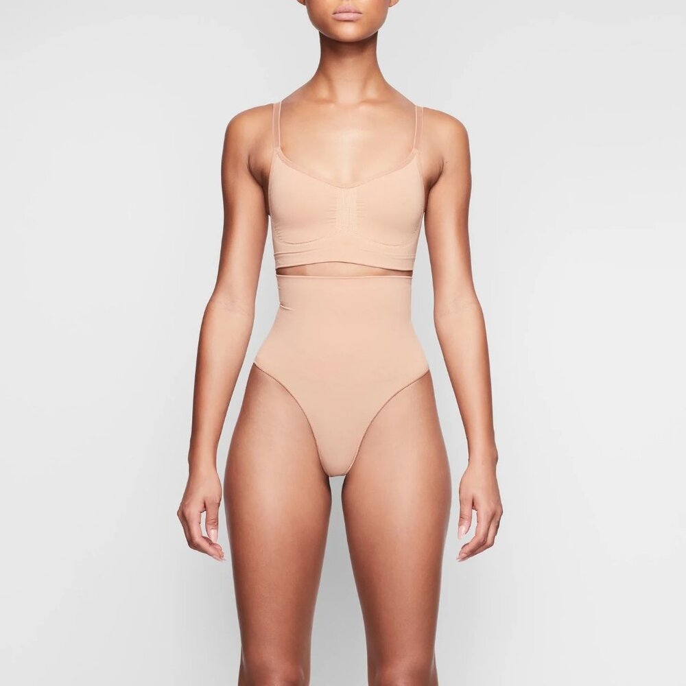 SKIMS Core Control‎ Thong NEW Shapewear Clay S/M